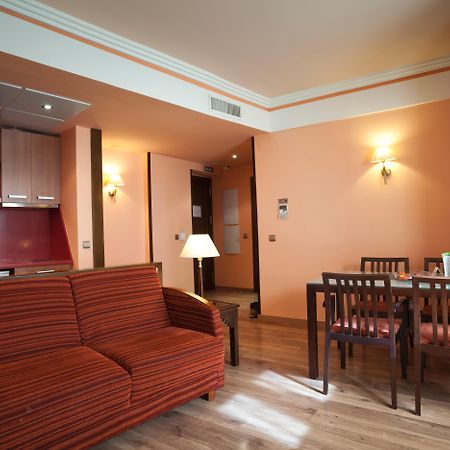 Suites Gran Via 44 Granada Exteriér fotografie