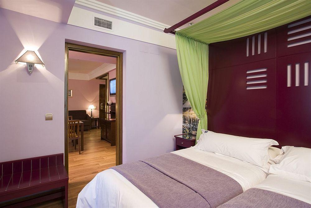 Suites Gran Via 44 Granada Exteriér fotografie
