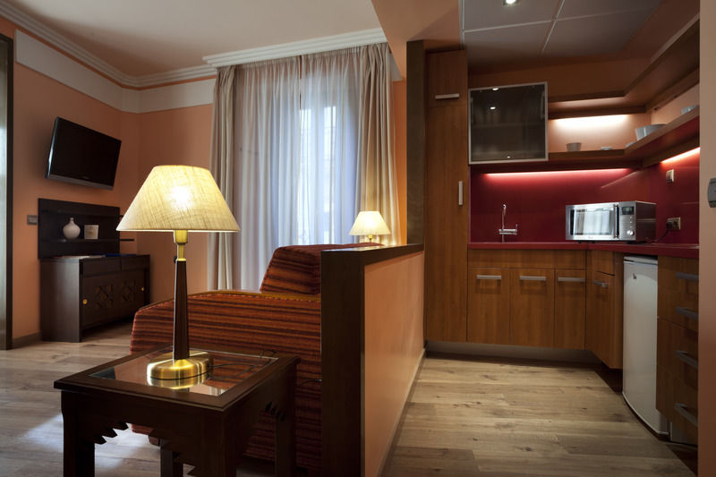 Suites Gran Via 44 Granada Exteriér fotografie
