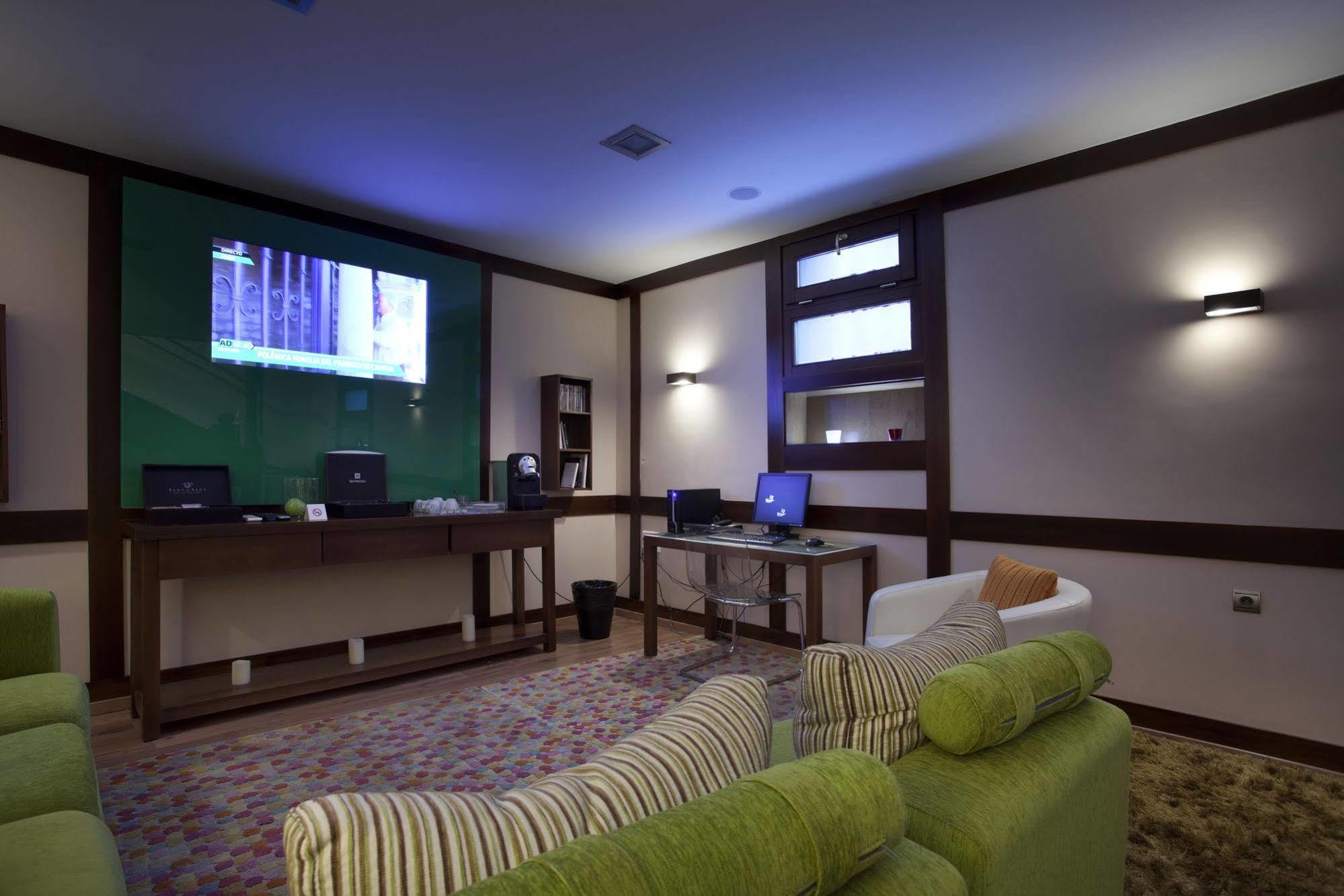 Suites Gran Via 44 Granada Exteriér fotografie