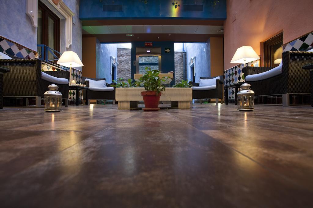 Suites Gran Via 44 Granada Exteriér fotografie
